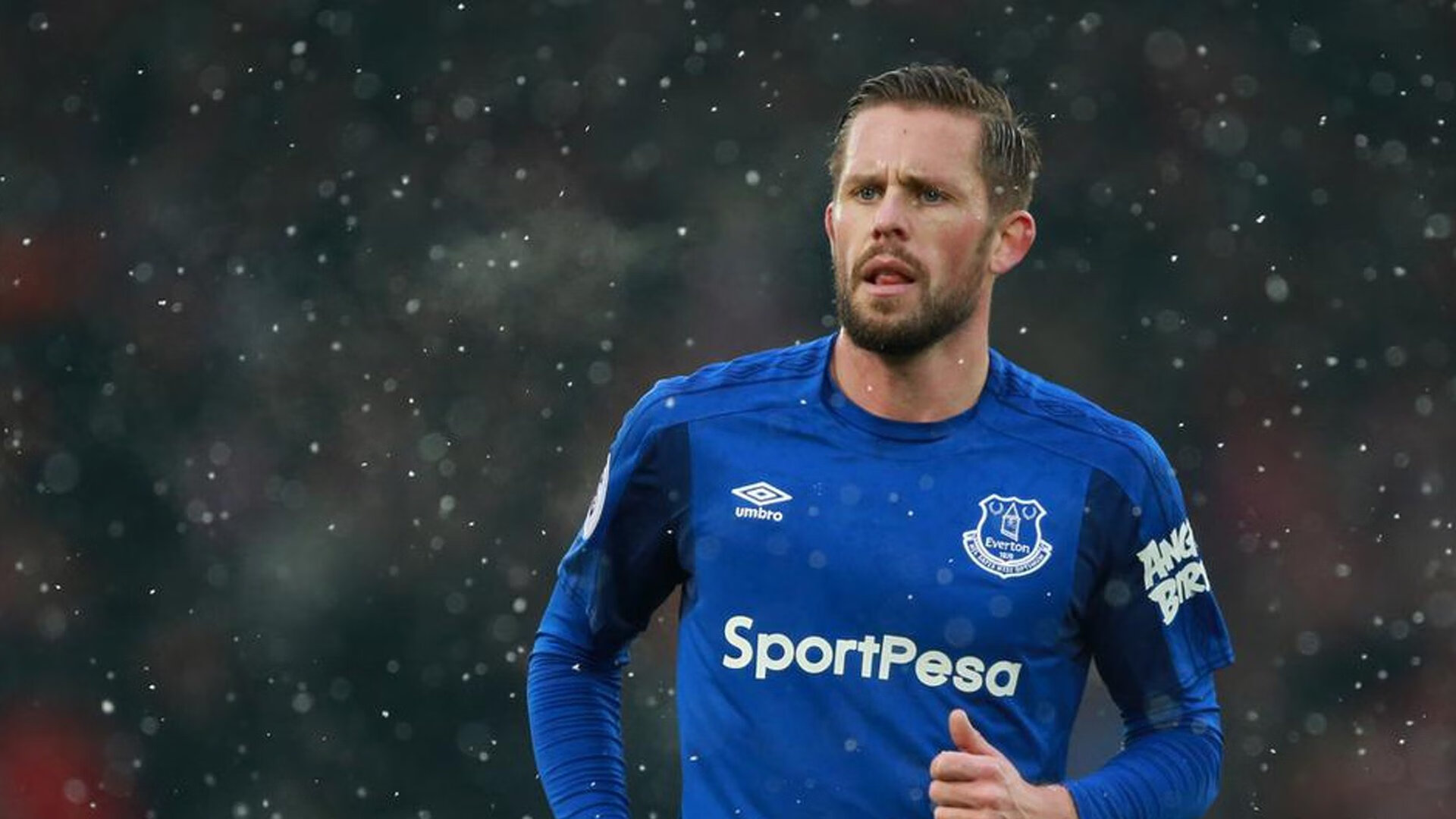 “决赛周兵家必争，全球直播引爆一场棒球狂欢”