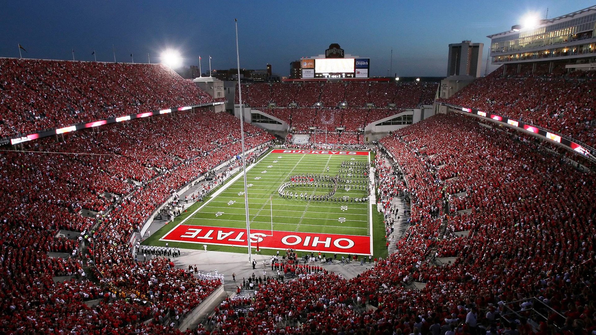 汉诺威队员关键进球助力，迎来宝贵胜利，汉诺威结